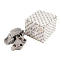 Engine mount Engine mount on the right