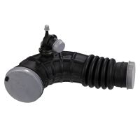 Charge air hose to air filter