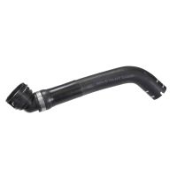 Radiator hose inlet