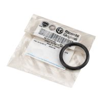 Engine radiator seal