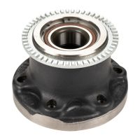 Wheel hub kit with front wheel bearing