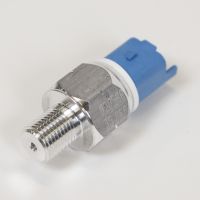 Switch in the hydraulic power steering system