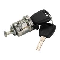 Lock cylinder with key