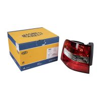 Rear light left outside