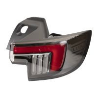 Rear light right outside