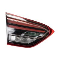 Left inner rear light
