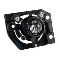 Fog light on the right