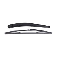 Wiper blade with integrated wiper arm