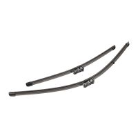 Front windshield wiper set