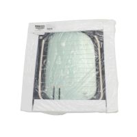 Rear windscreen coloured right