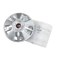 Hubcap 15 inch rim emblem red