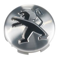 Wheel hub cap for aluminum rim