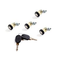 Locking cylinder set for 4 doors