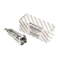 Door lock cylinder in front