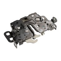 Latch for the bonnet pull