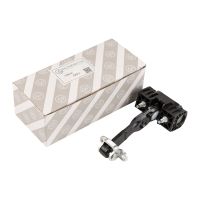 Front door catch on both sides