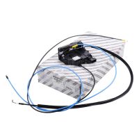 Door lock on the sliding door on the right