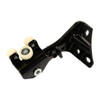 Sliding door hinge above