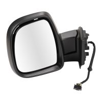 Left exterior mirror can be folded down electrically, heated, convex