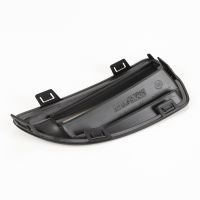 Cover cap in front right