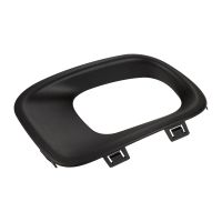 Cover cap on the rear bumper on the left