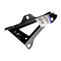 Holder for the front right wing