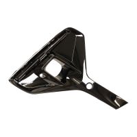 Grille cover on the front bumper right