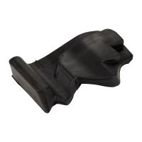 Lubricating felt for the bonnet on the left