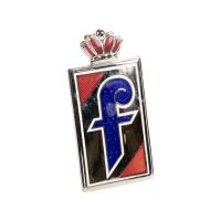 Farina Emblem seitlich geschraubt