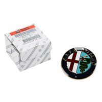 Emblem Alfa Romeo 159 in front