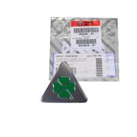 Emblem side trefoil QV left