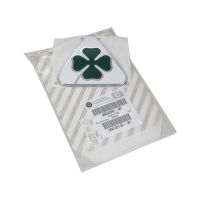 Emblem shamrock on the left side