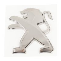 emblem "lion" tailgate