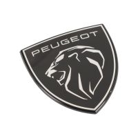Front radiator emblem: Lion